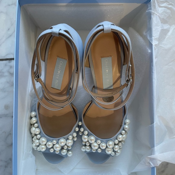 Brand New in Box! Charlotte Mills stacked blue heels - Picture 5 of 9